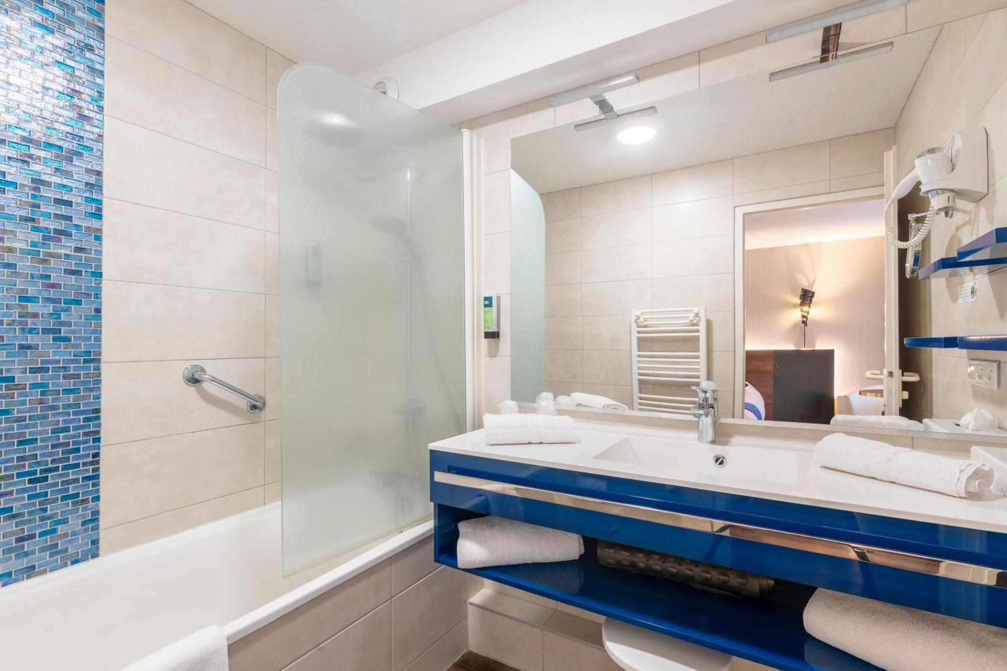 Logis Hotel Arc En Ciel Thonon-les-Bains Eksteriør billede