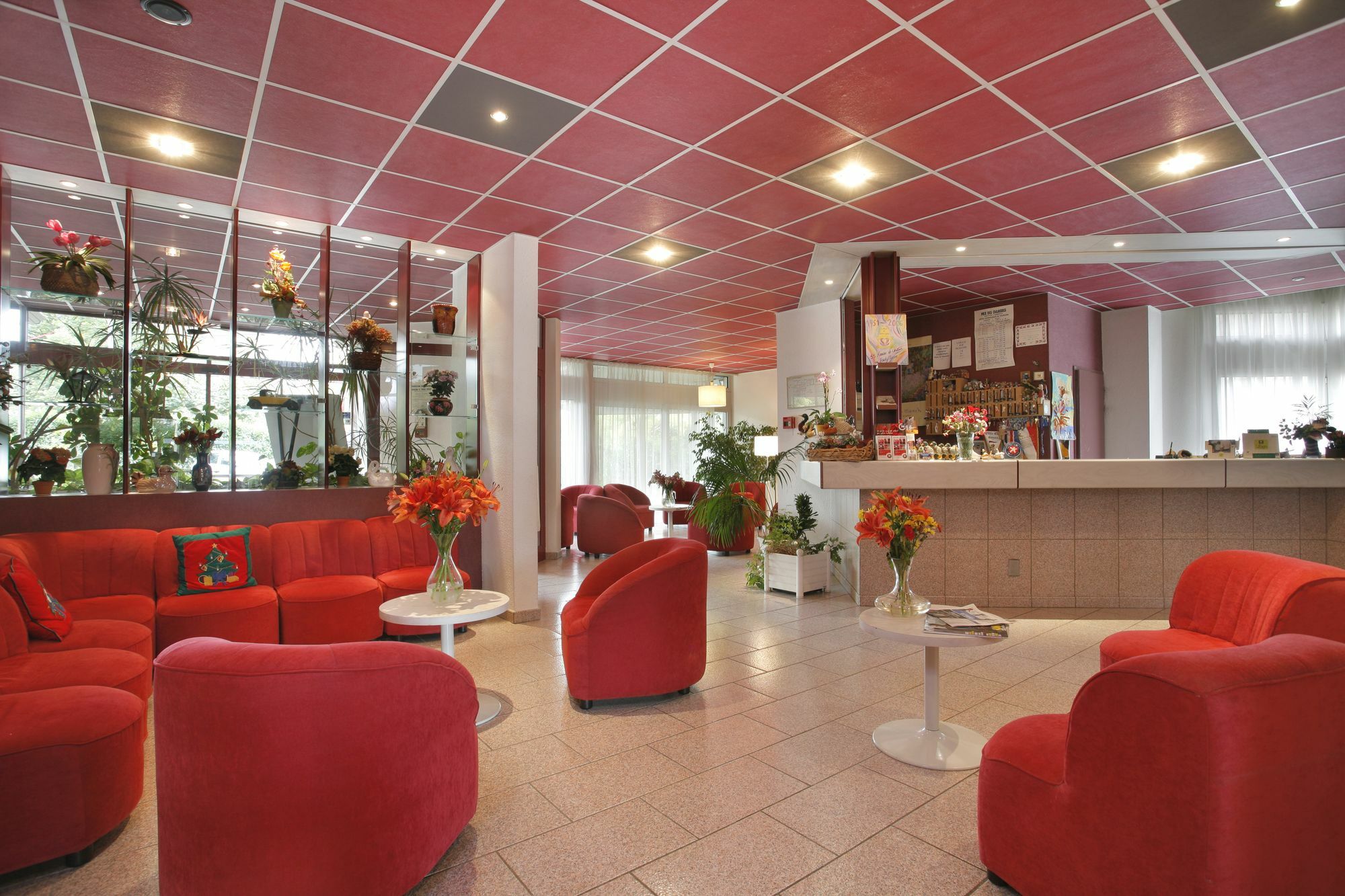 Logis Hotel Arc En Ciel Thonon-les-Bains Eksteriør billede